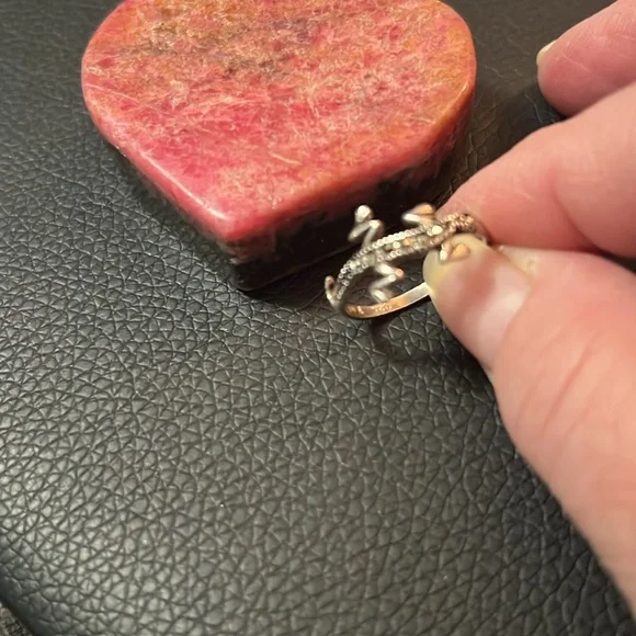 Adorable!! Mexican 925 Silver lizard ring - Picture 3 of 6